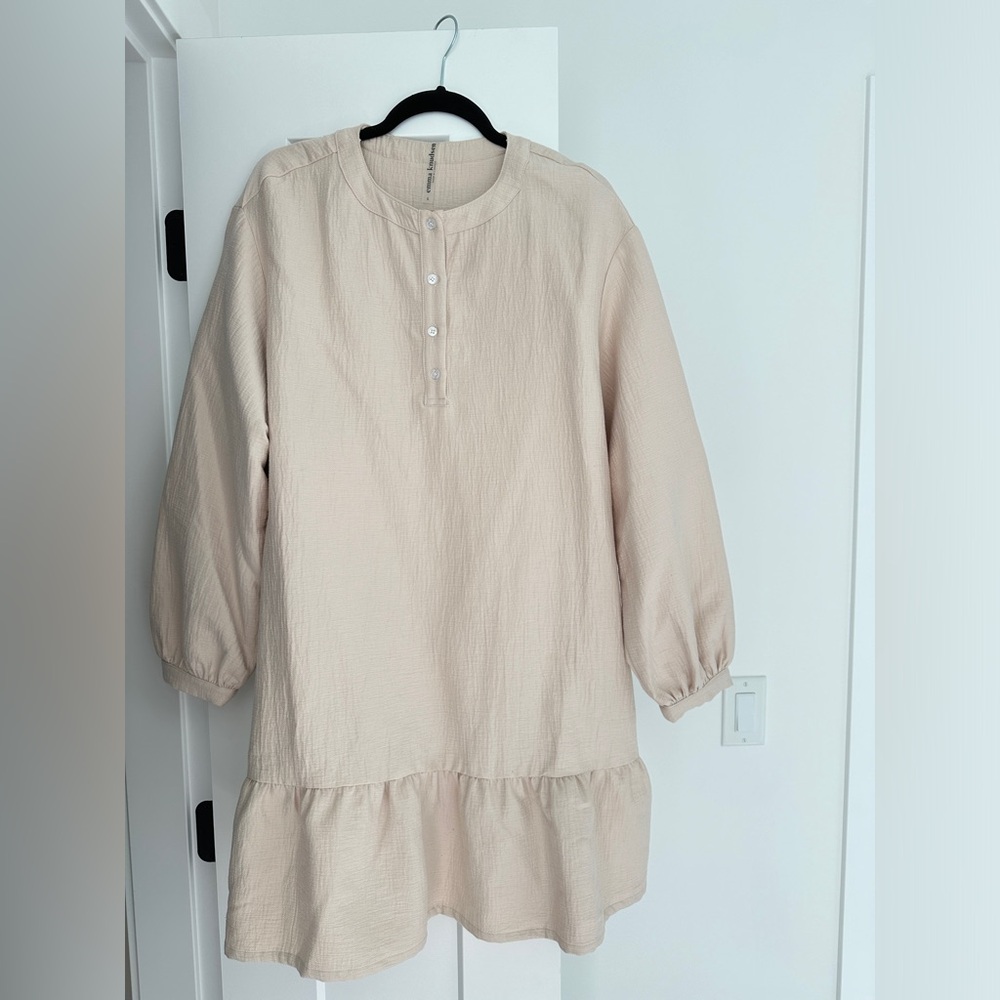 Women's Cream Ruffle-Hem Button Tunic Dress